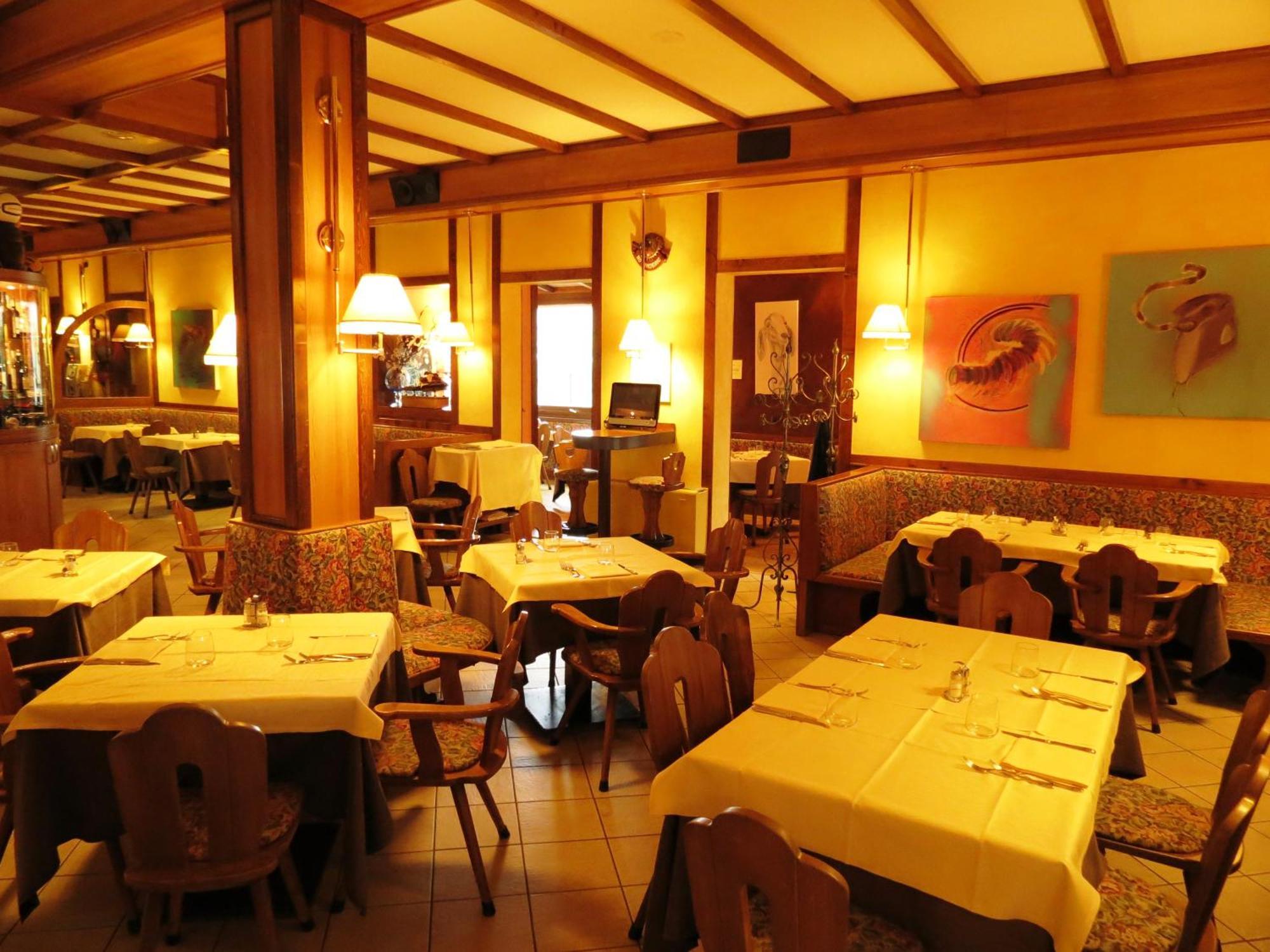 Apartahotel La D'oro Ristorante Monteduro