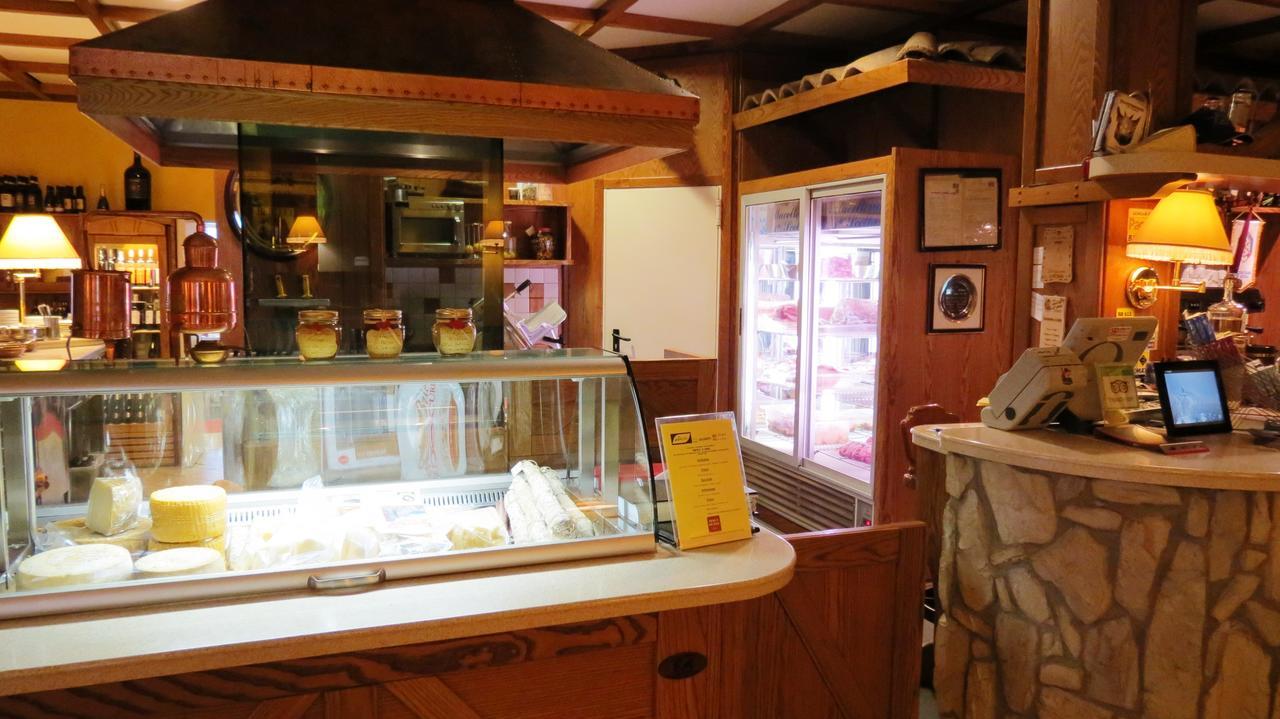 La D'oro Ristorante Apartahotel *